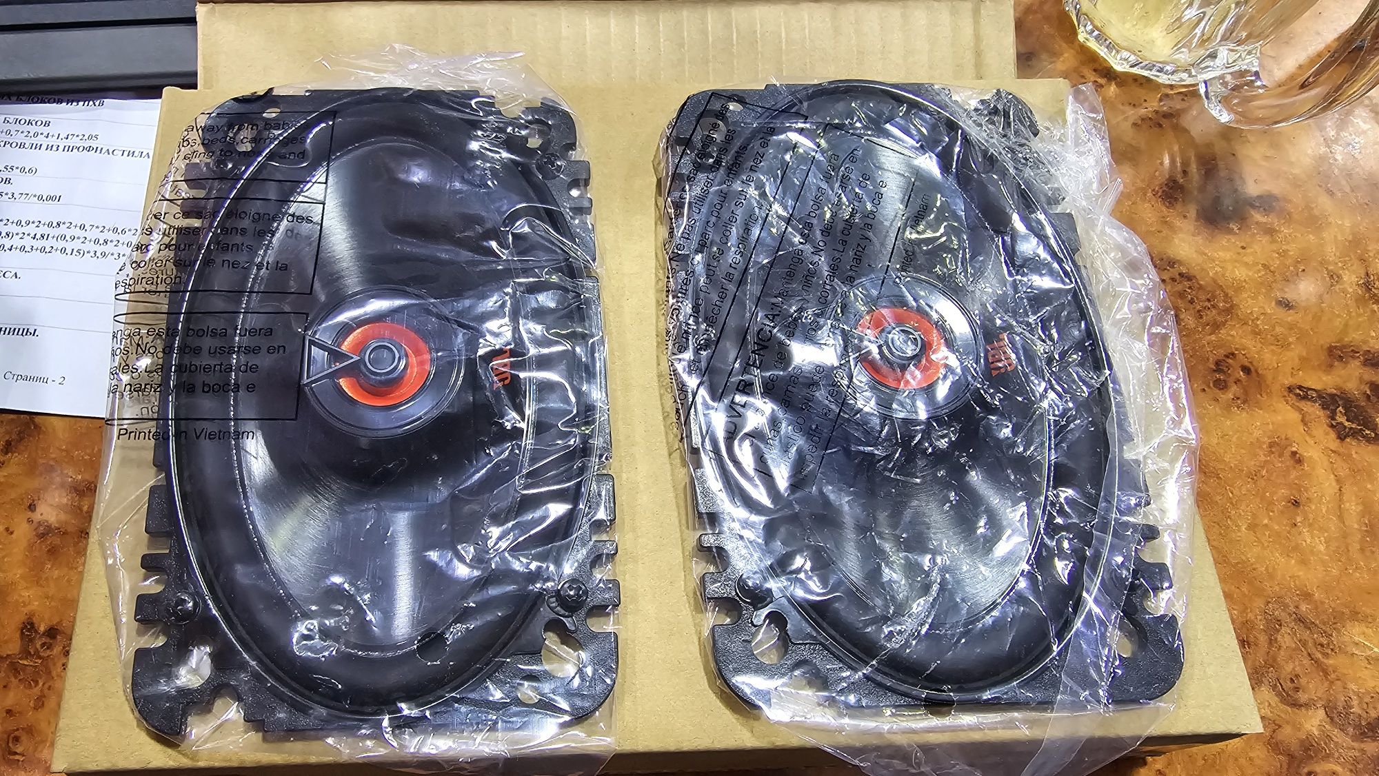 Продам колонки JBL CLUB 6422F