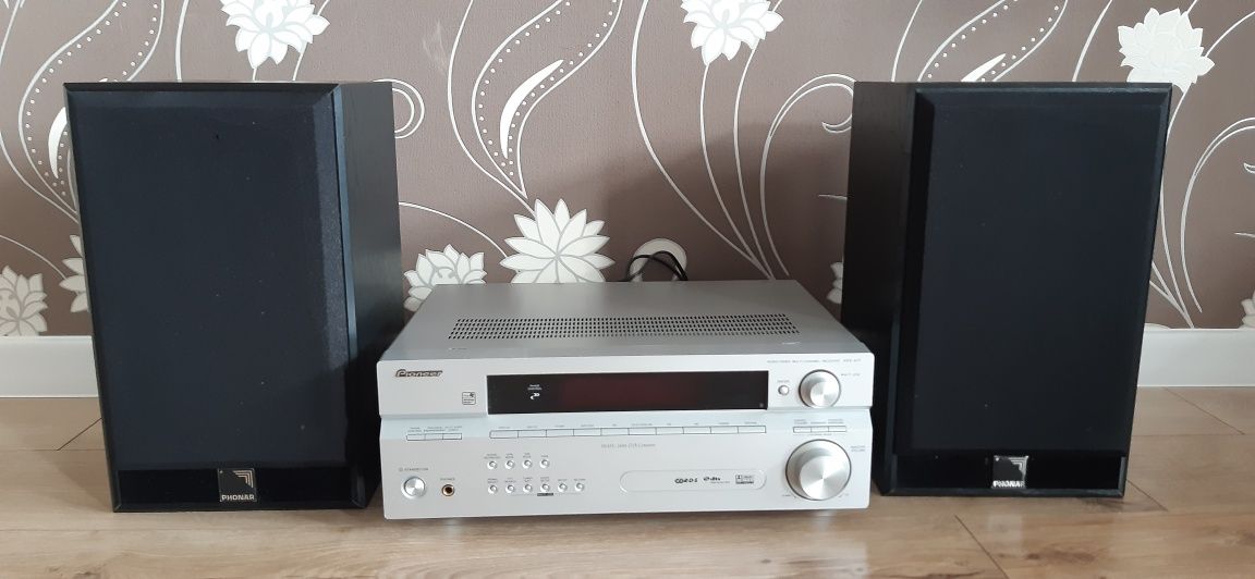 Receiver AV Pioneer si boxe Phonar