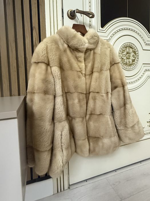 Норковая шуба качественный мех, рр 42/46