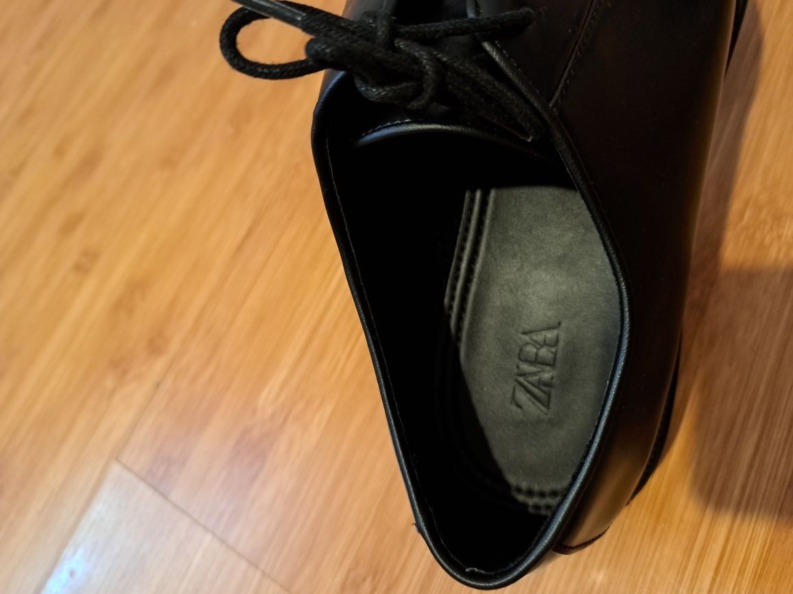Pantofi barbati Zara