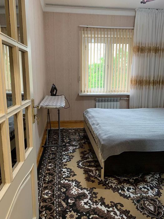 Продается 5ти комнатная квартира на Карасу-2