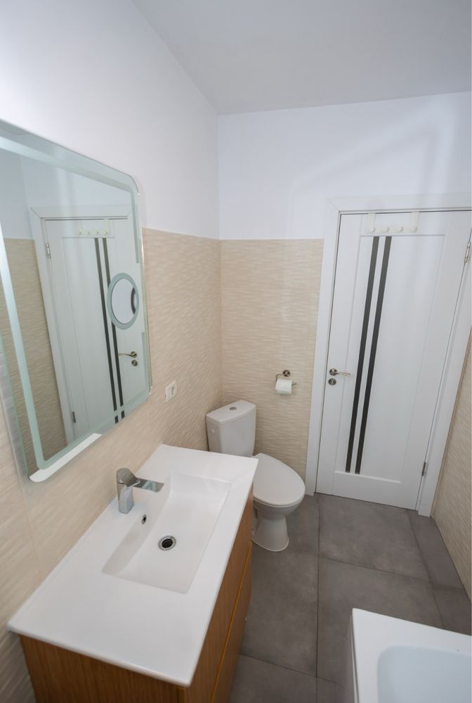 Închiriez apartament 2 camere