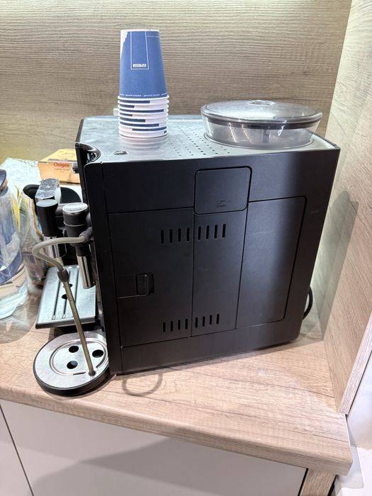 Кафе машина Siemens eq 7 plus