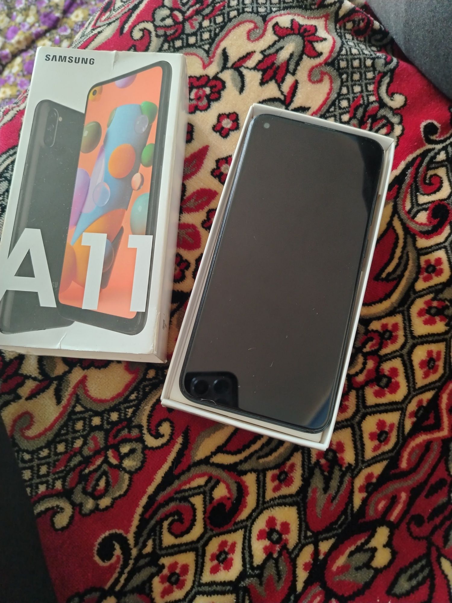 Samsung a11  сотилад