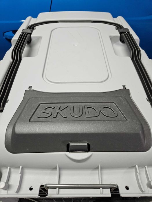 Клетка за куче/котка Skudo (за самолет)