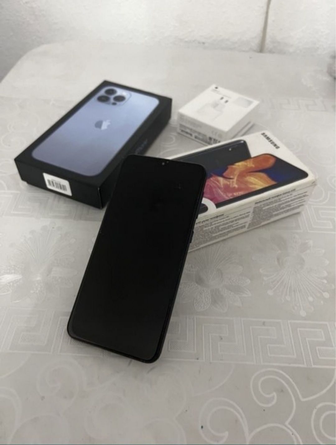 Продам Samsung A 10