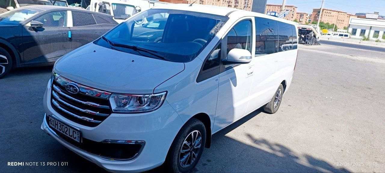 JAC M3  miniven sotiladi