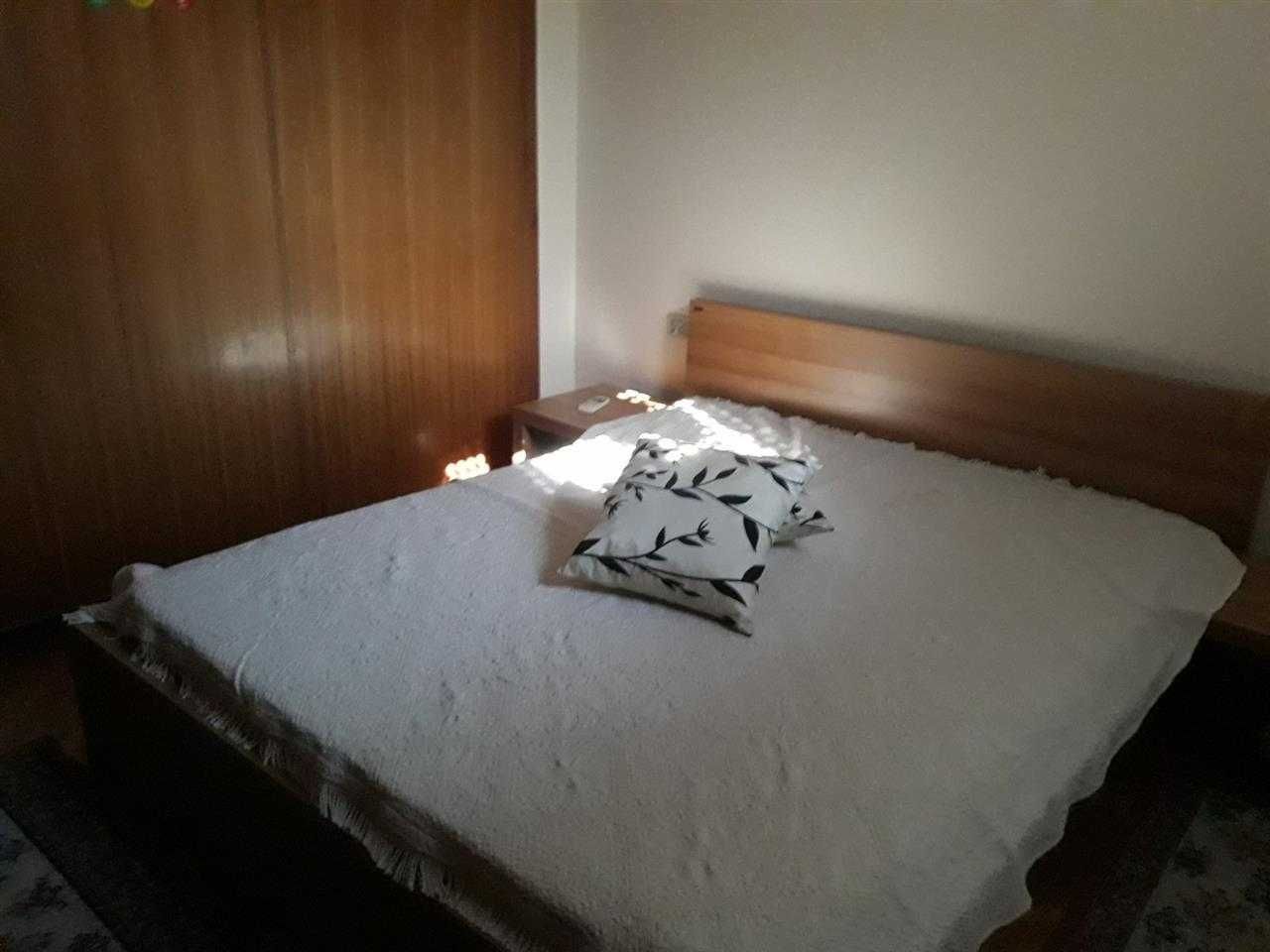 Двустаен имот в кв.Връбница 1