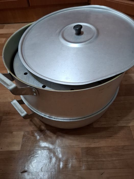 Большая мантоварка