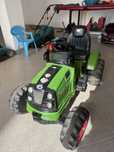 Tractor electric Fendt