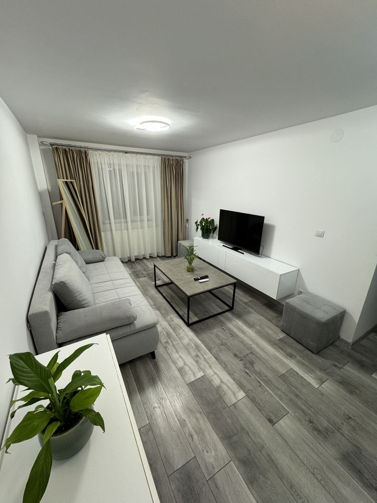 Apartament 4 camere