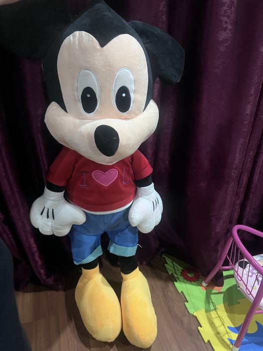 Mickey Mouse de pluș