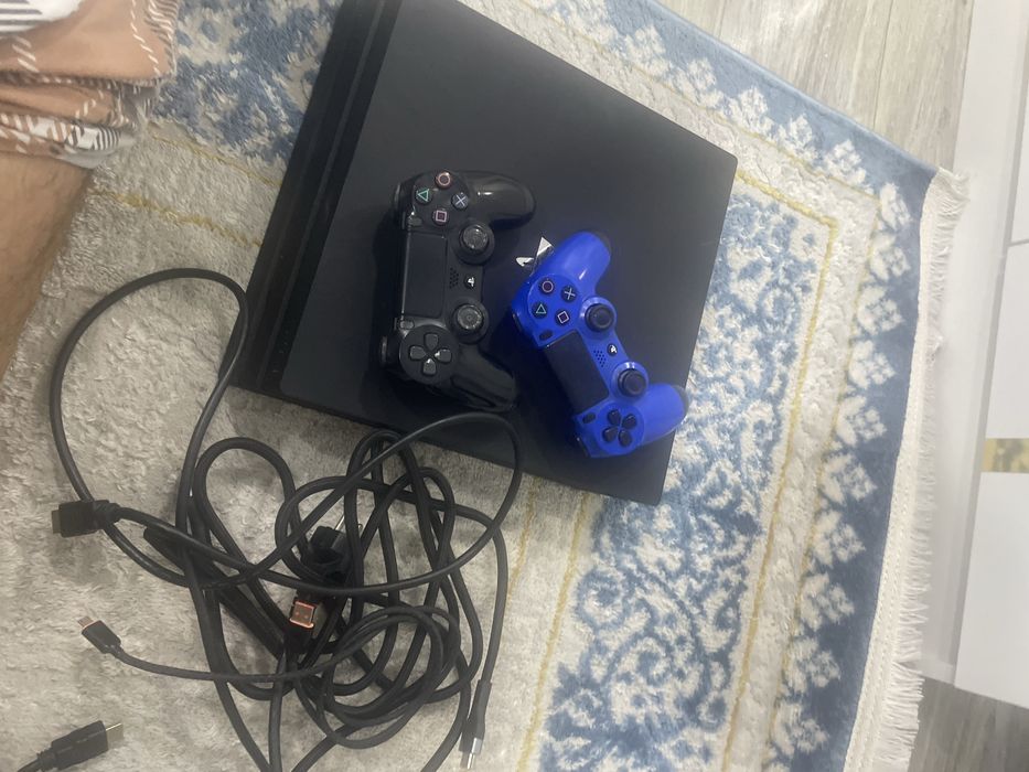 Пс 4 сатылады жағдай жақсы 1 тб