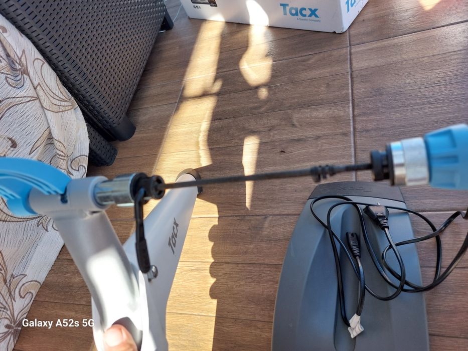 Tacx flow smart  велотренажор