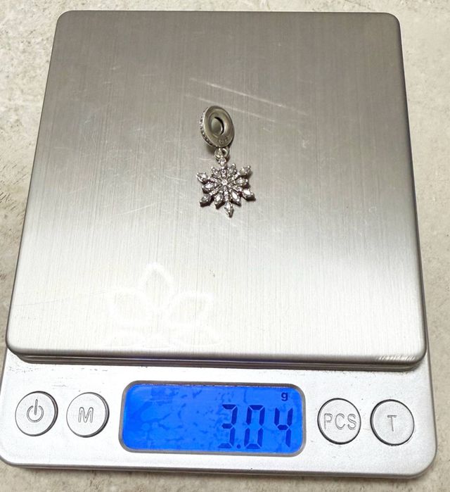 Pandora шарм снежинка