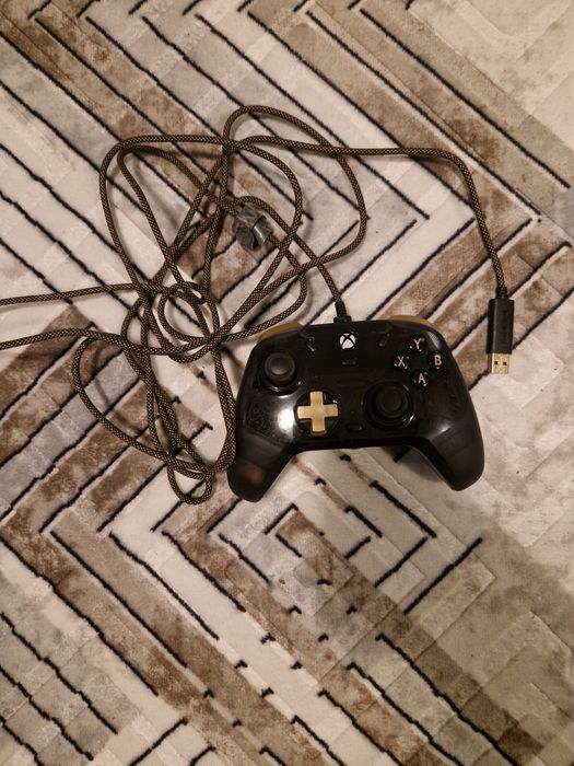 Vând controller X BOX  seria x/ s original