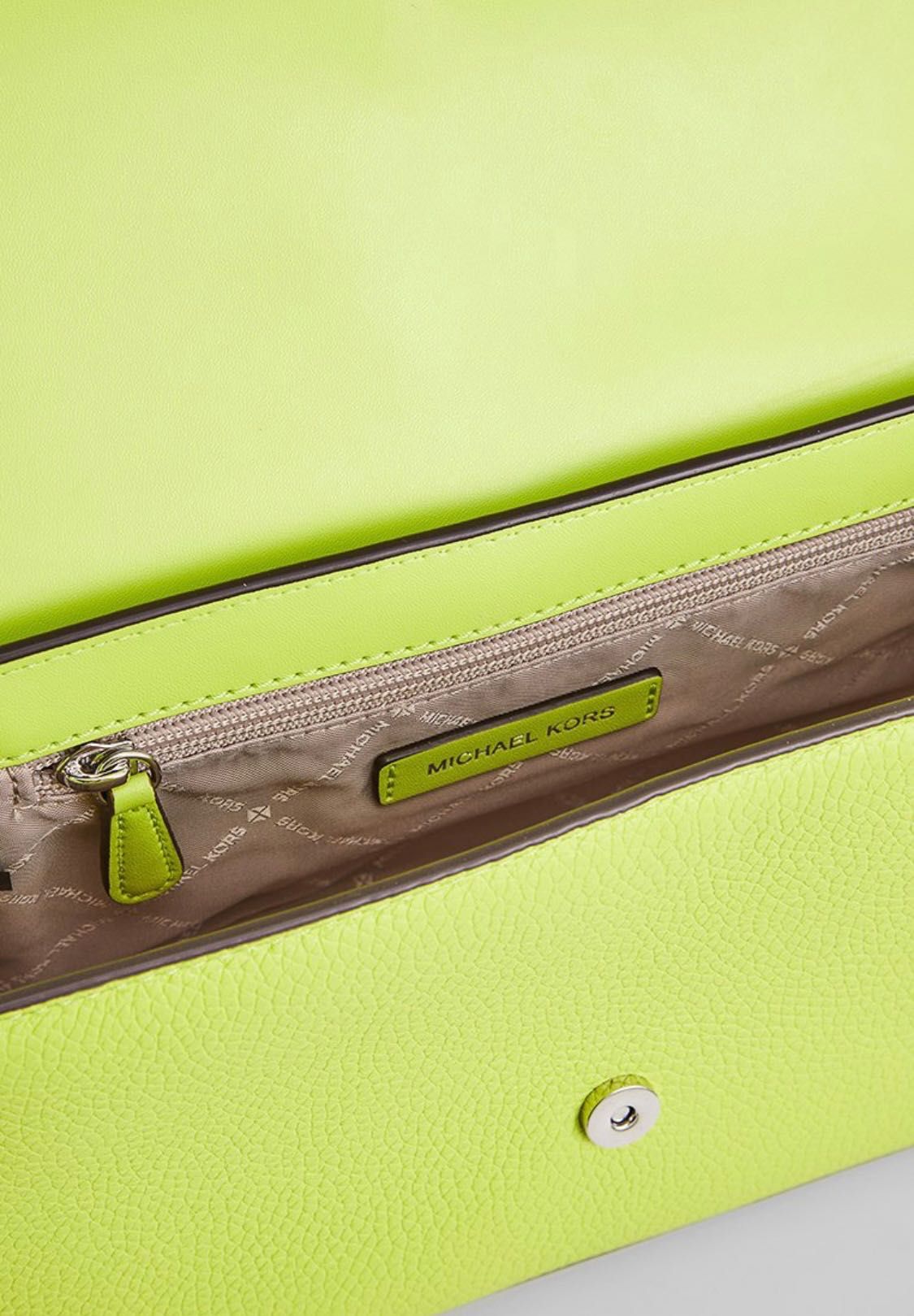 Дамска чанта Michael Kors от естествена кожа, нова