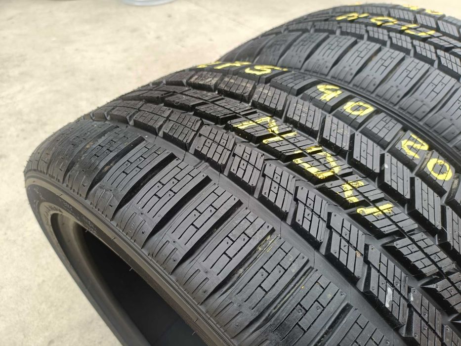 Doua anvelope noi de iarna 275 40 20 pirelli scorpion run flat