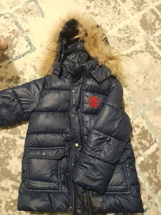 Продам куртку почти новая есть торг