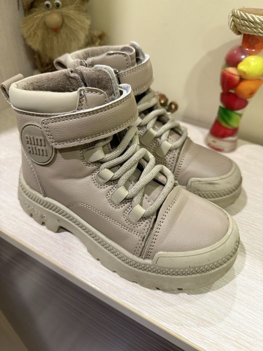 Продам ботинки осень-весна !