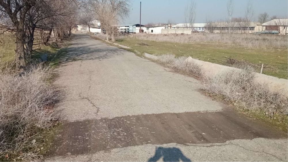 продается земельный участок 1,5 гектар, по 1100$ соток цена договорная