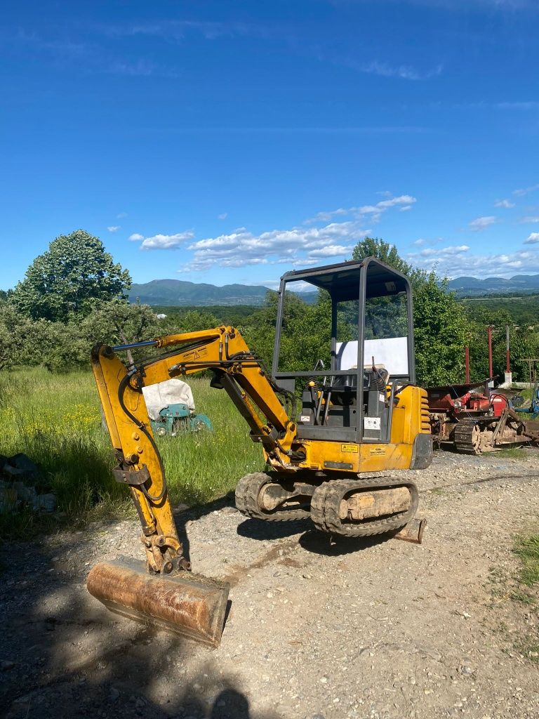 Miniexcavator JCB 1,5 tone