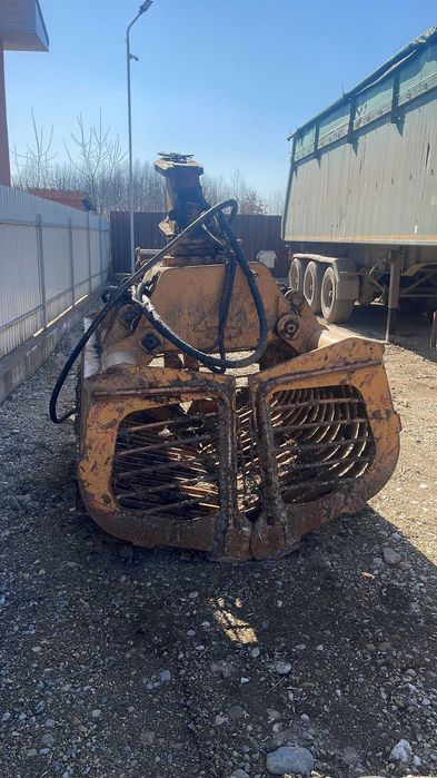 GRAIFER pentru incarcat deseuri, rumegus