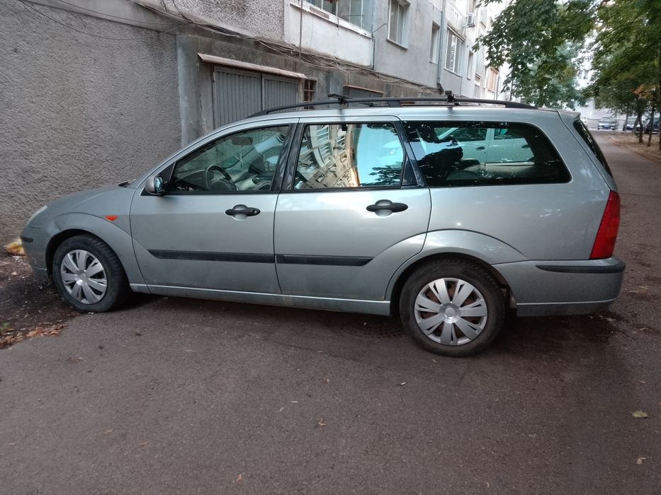 Ford Focus Break 1600 cmc Benzină,  AC, 2004