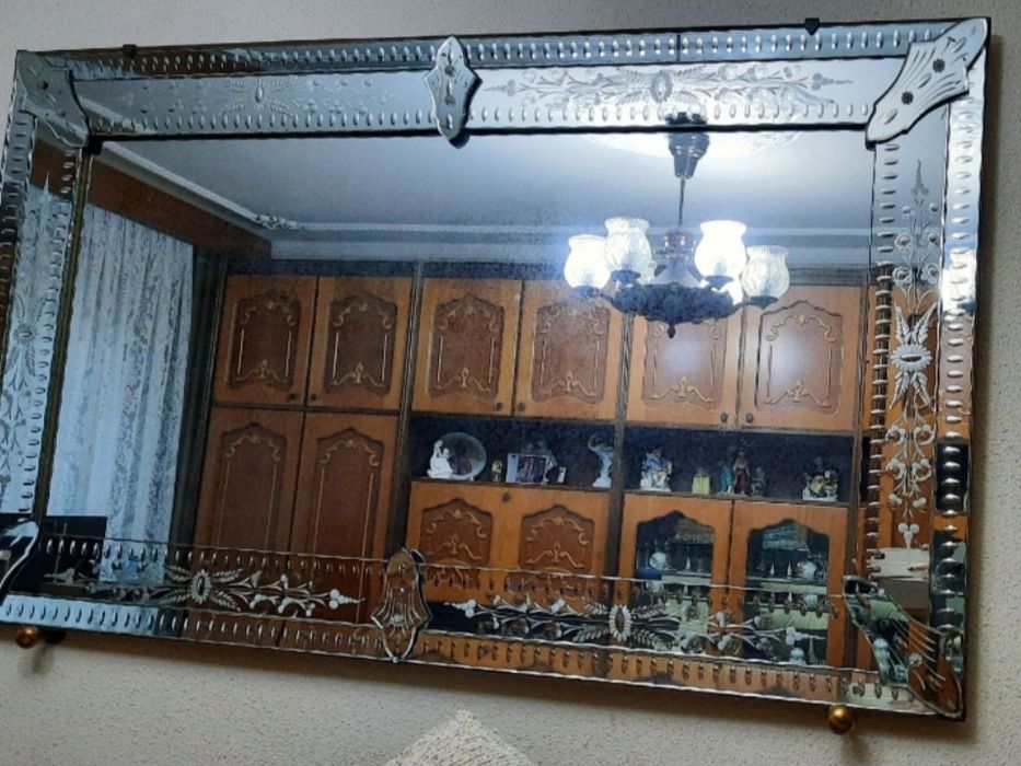 Oglindă venețiană din anii '78-'80(negociabil)