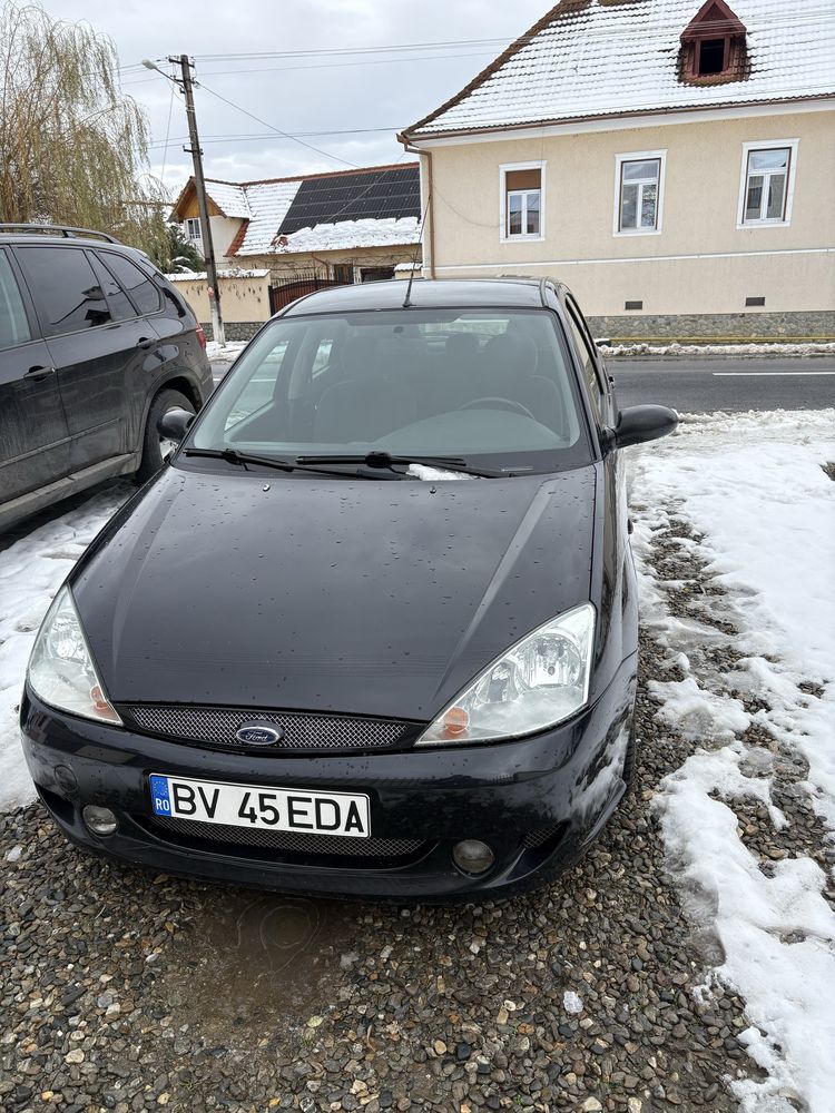 Vand ford focus GHIA. An 2004.  Pret 2100 euro