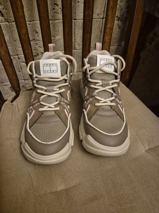 Adidasi tip ghetuta Tommy Hilfiger