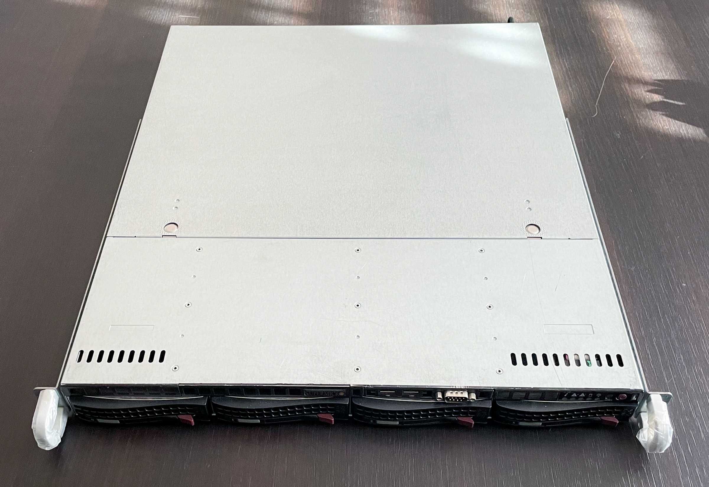 Server Supermicro Opteron 6128, 32GB DDR3, RAID LSI