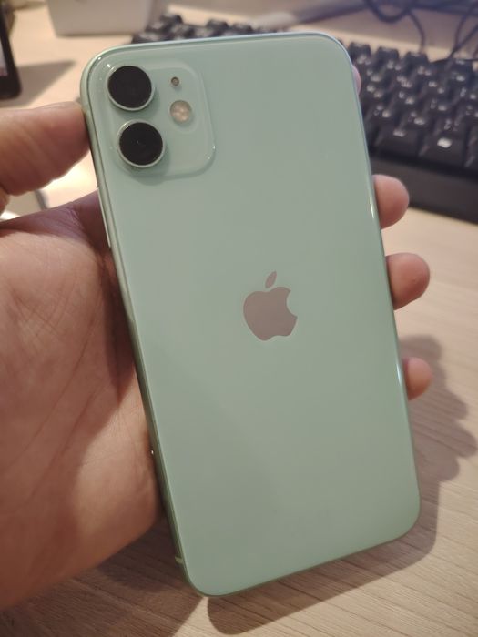 IPhone 11 128gb батарея 82%