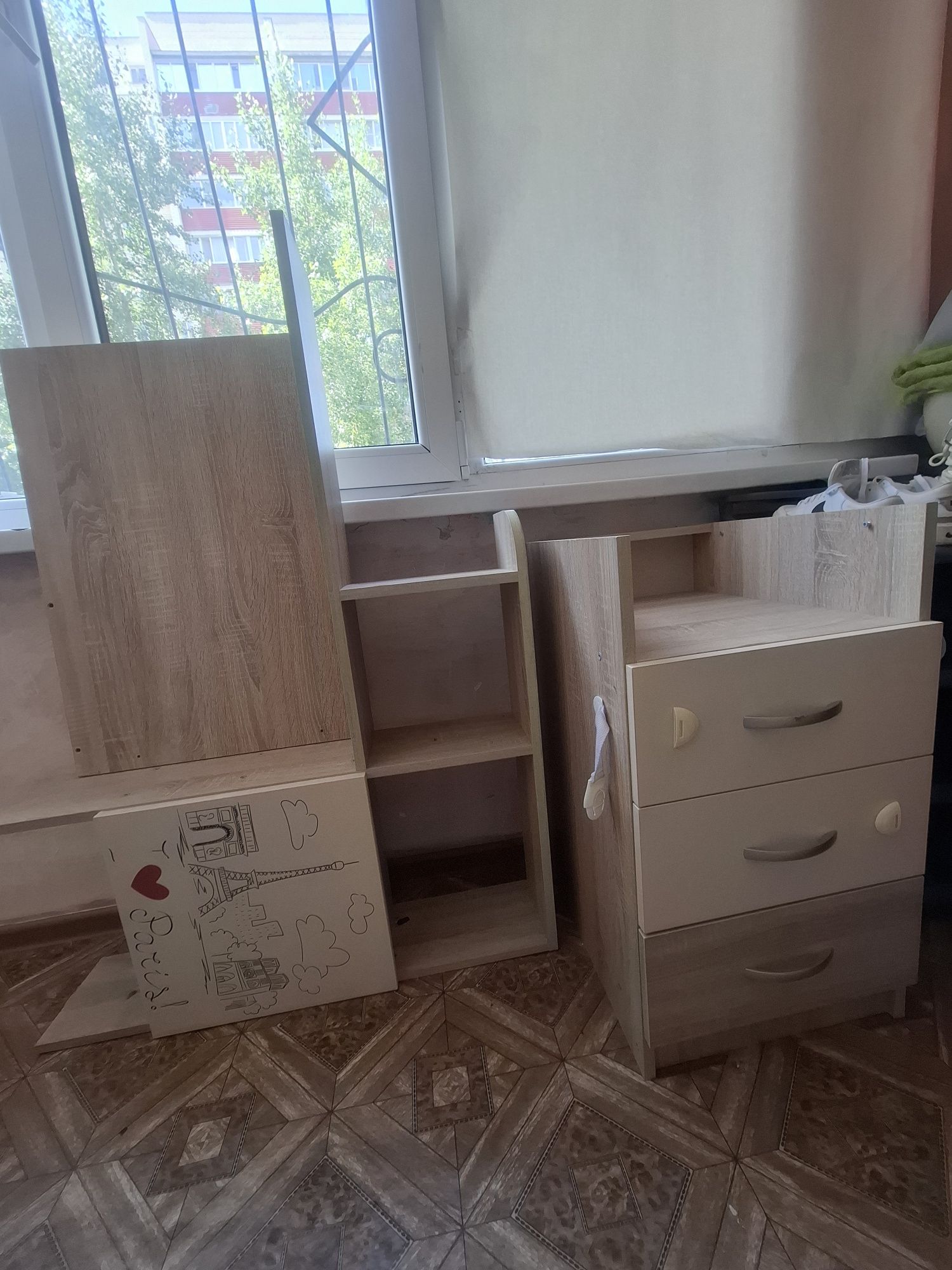 Сабақ оқитын стол сатылады