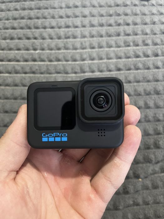 Gopro hero 10 black + accesorii