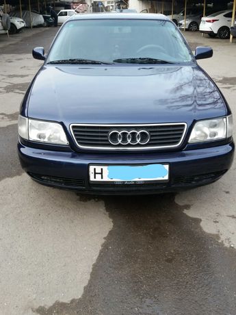 Автомобиль Audi 1997