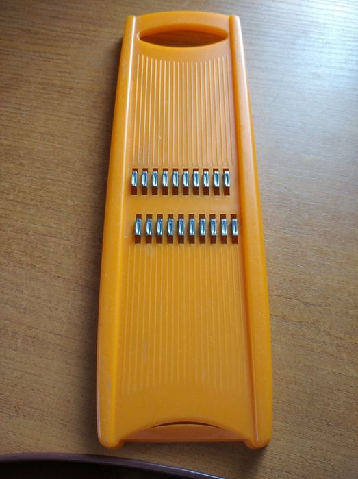 Терка оранжевая новая