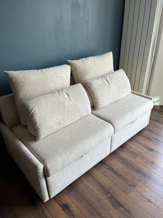 Разтегателн диван