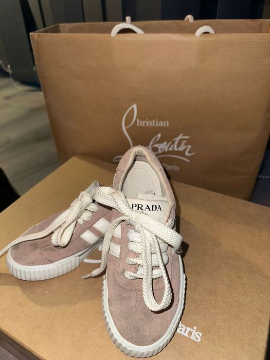 Prada copii , adidasi superbi ( originali )