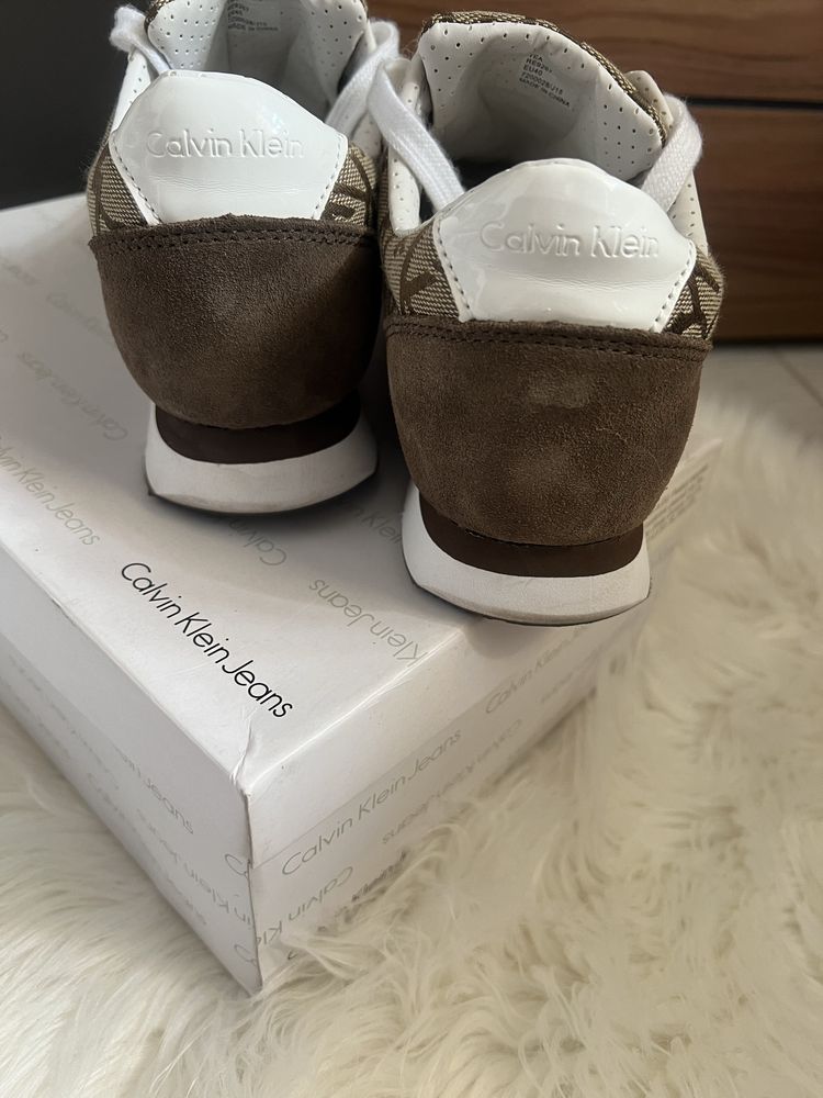 Маратонки calvin klein