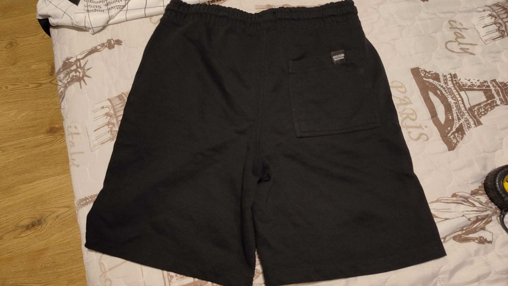 Тениска и къси панталони Zara размери 11-12 години 152см