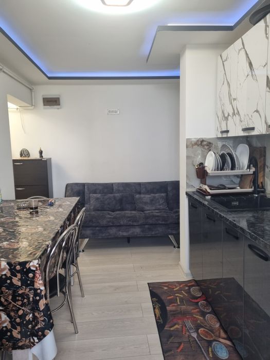 Vând apartament 2 camere