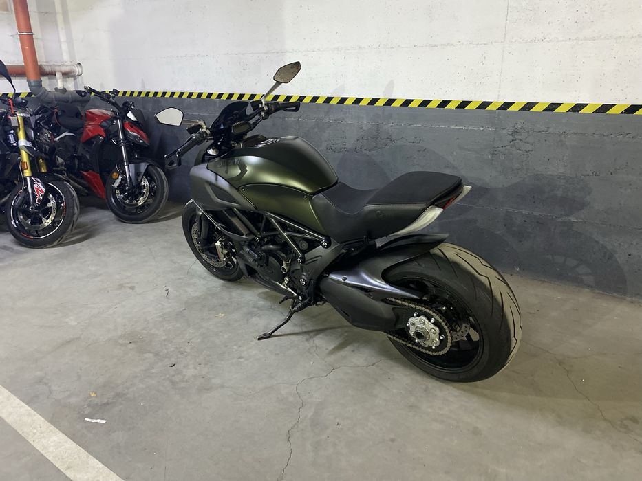 Ducati Diavel 1200 - 2011