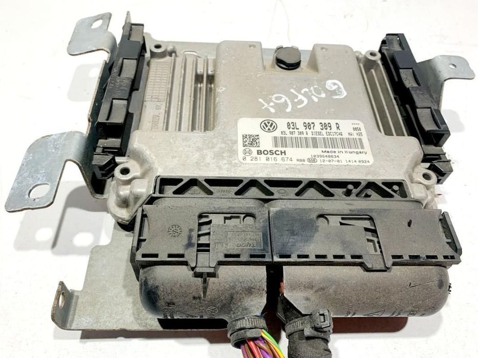 Calculator motor ecu Volkswagen Golf 6 plus (2009-2014) 2.0 tdi cfhc 03L907309R