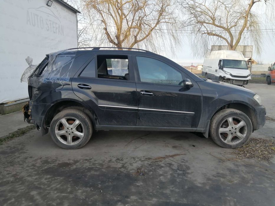 Dezmembram ML 320,