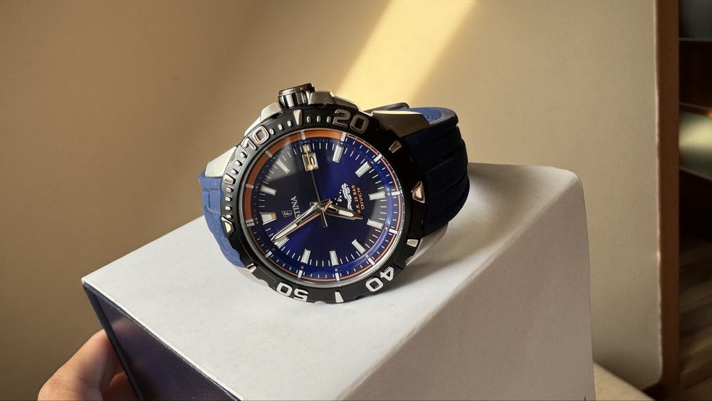 Часовник FESTINA