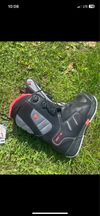 Boots snowboard legaturi