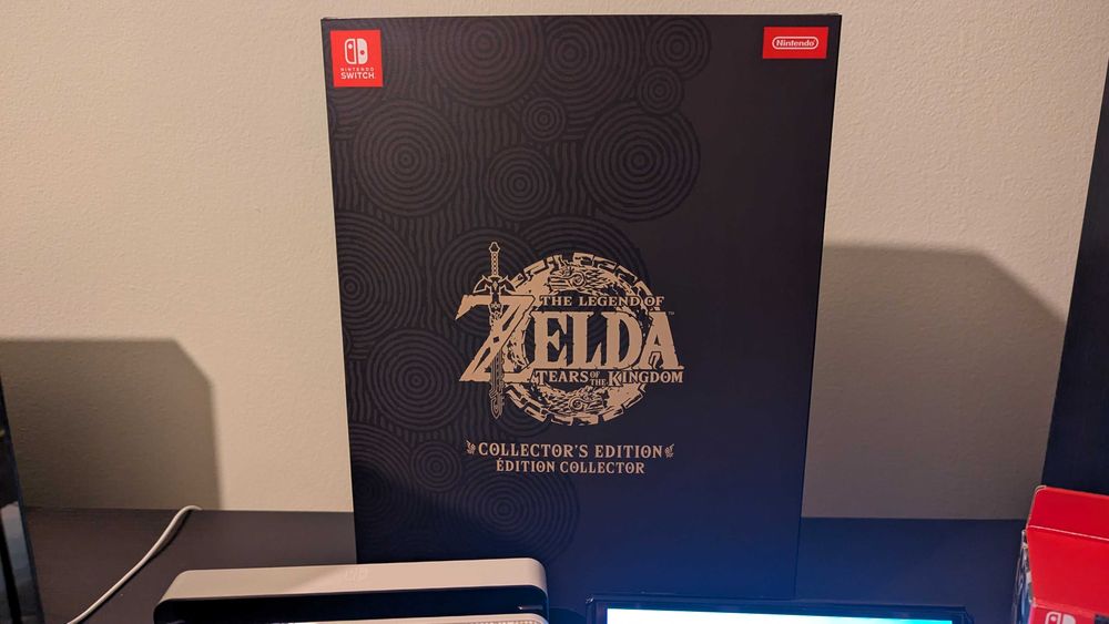 Nintendo Switch OLED Zelda Edition + Controller + Joc