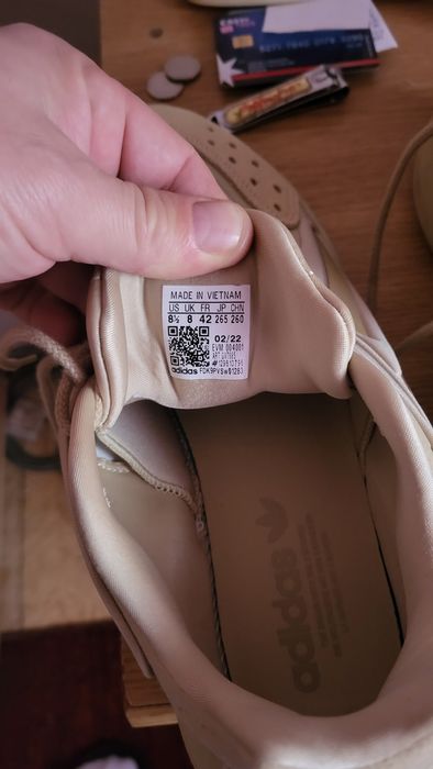 Adidas ozelia nr 42