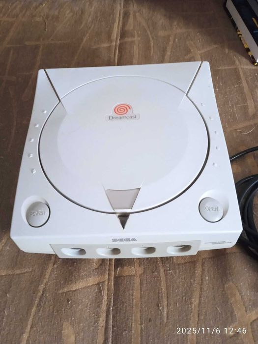 Sega Dreamcast ретро приставка
